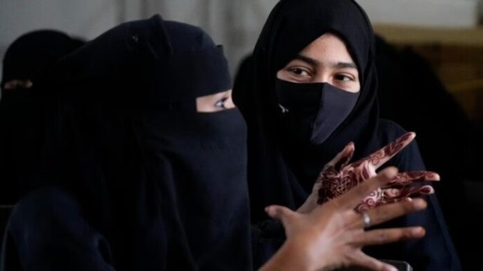 کرناٹک میں حجاب پرپابندی ختم ہوگی، وزیر اعلی سدارمیا کاحکم