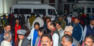 جھارکھنڈ میں عظیم اتحاد کے ایم ایل اے کو رانچی سے حیدرآباد کیا جا رہا ہے منتقل