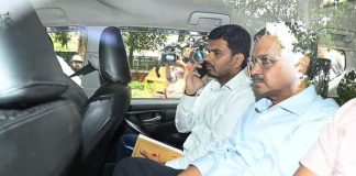 دہلی کے وزیر اعلی اروند کیجریوال کو تہاڑ جیل بھیج دیا گیا